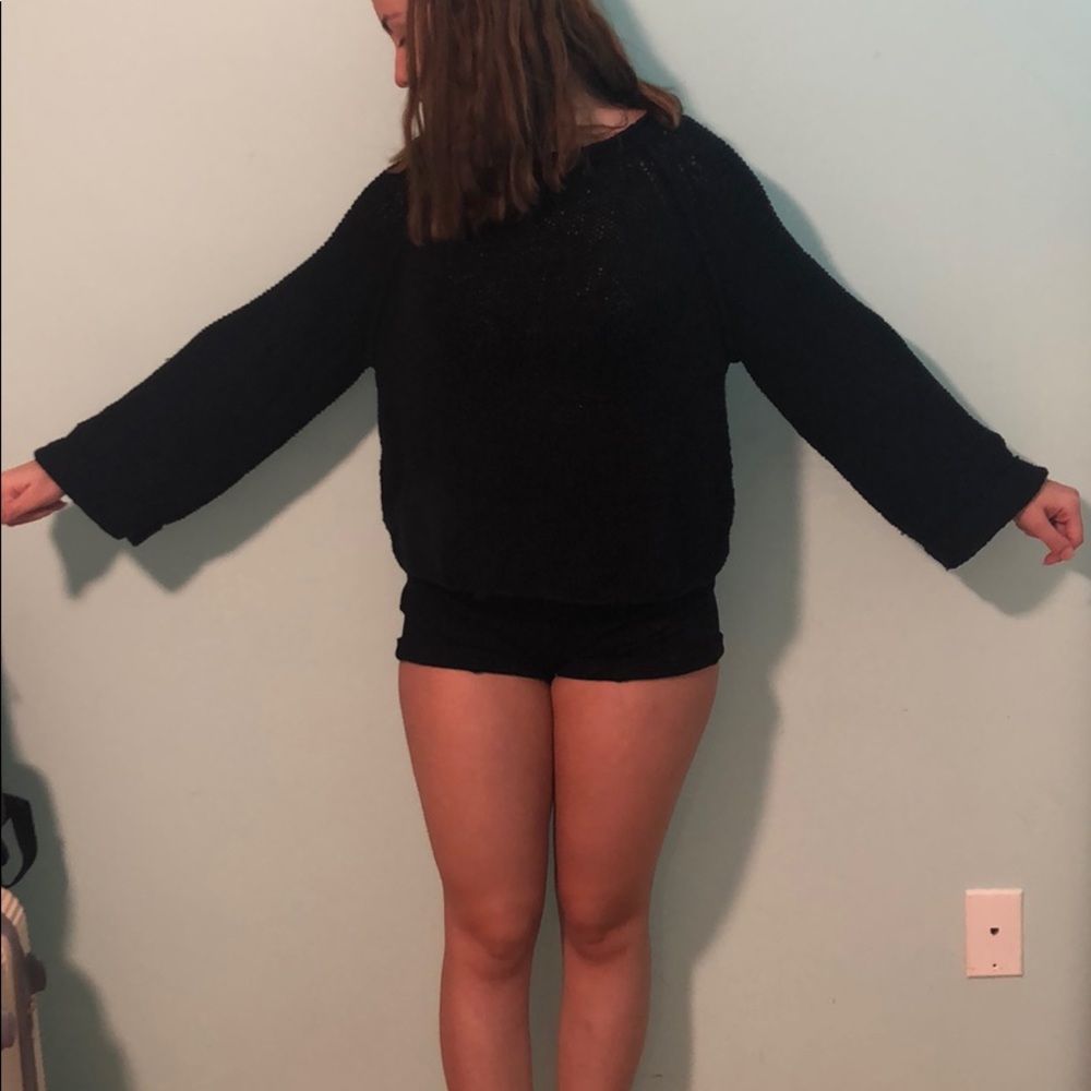 Black cropped sweater